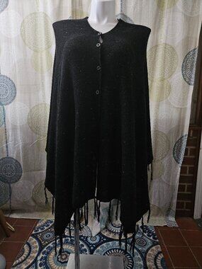 LuLaRoe Black "Mimi" Shawl / Knit Poncho (OS)